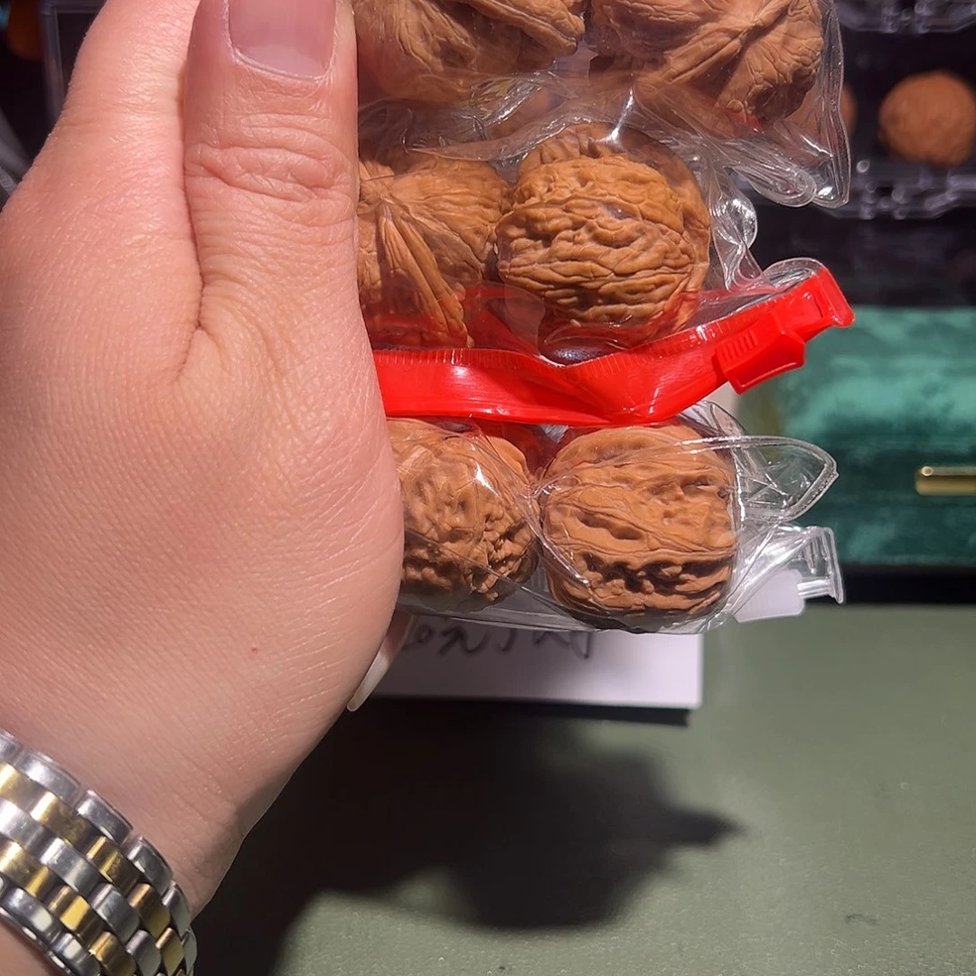 4***4吊坠文玩核桃3对瑕疵