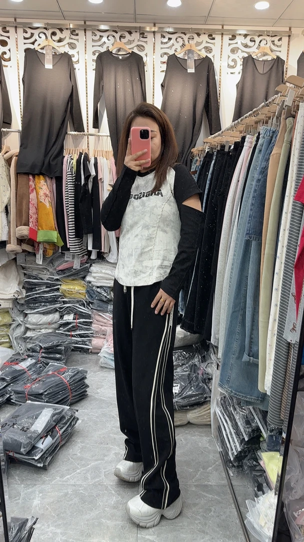 扎染拼袖漏胳膊袖修容衫