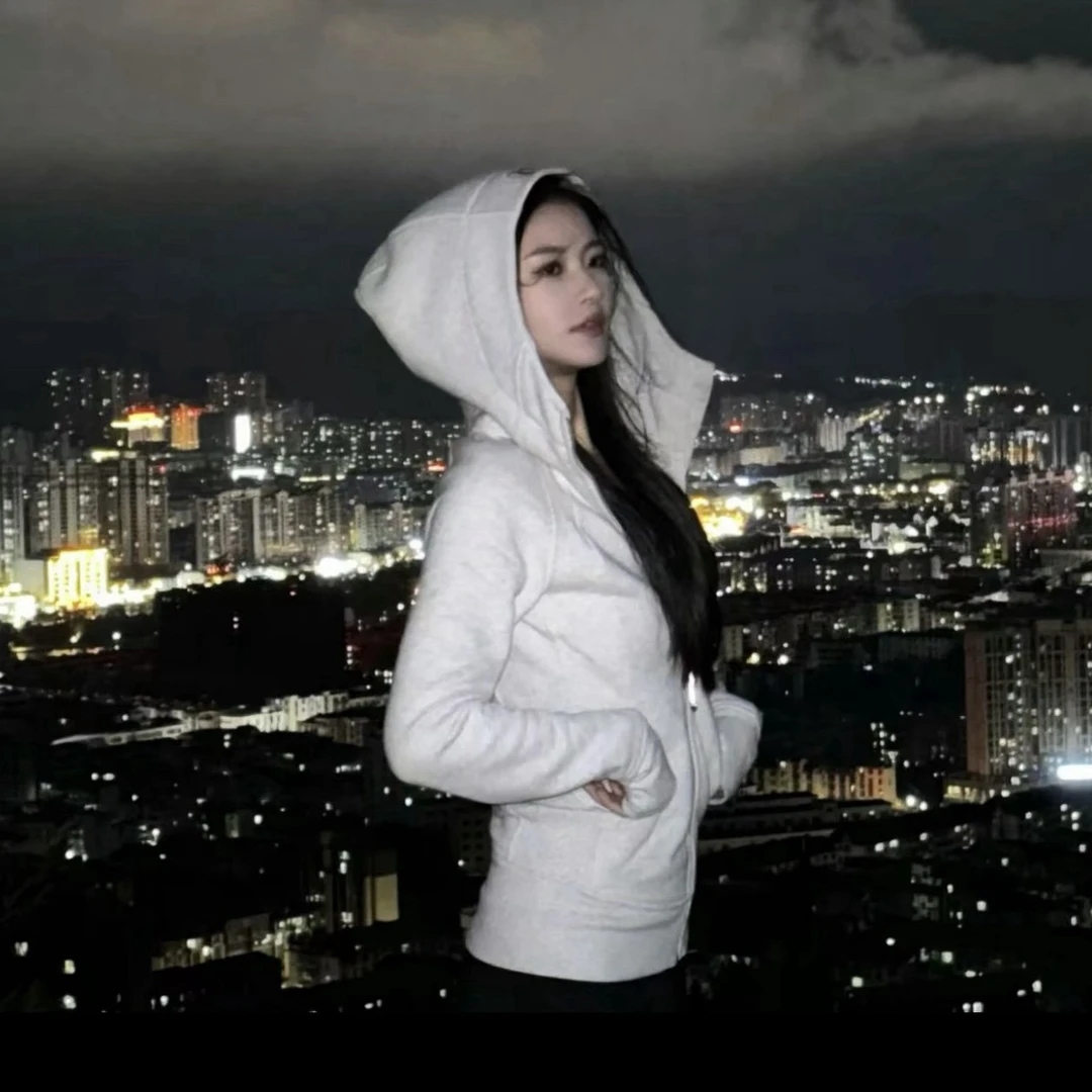 运动连帽修身卫衣休闲百搭