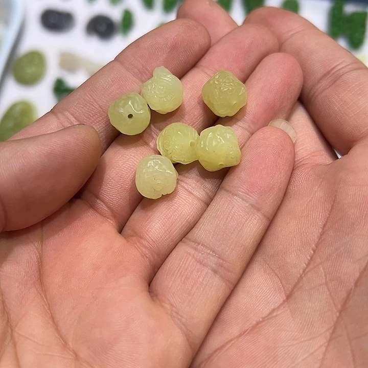 颈饰未镶嵌和田玉多样性发货拍一发一