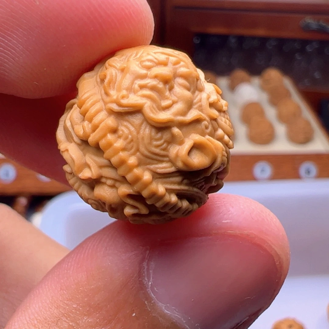 猴头核桃吊坠精工王灵官17.18