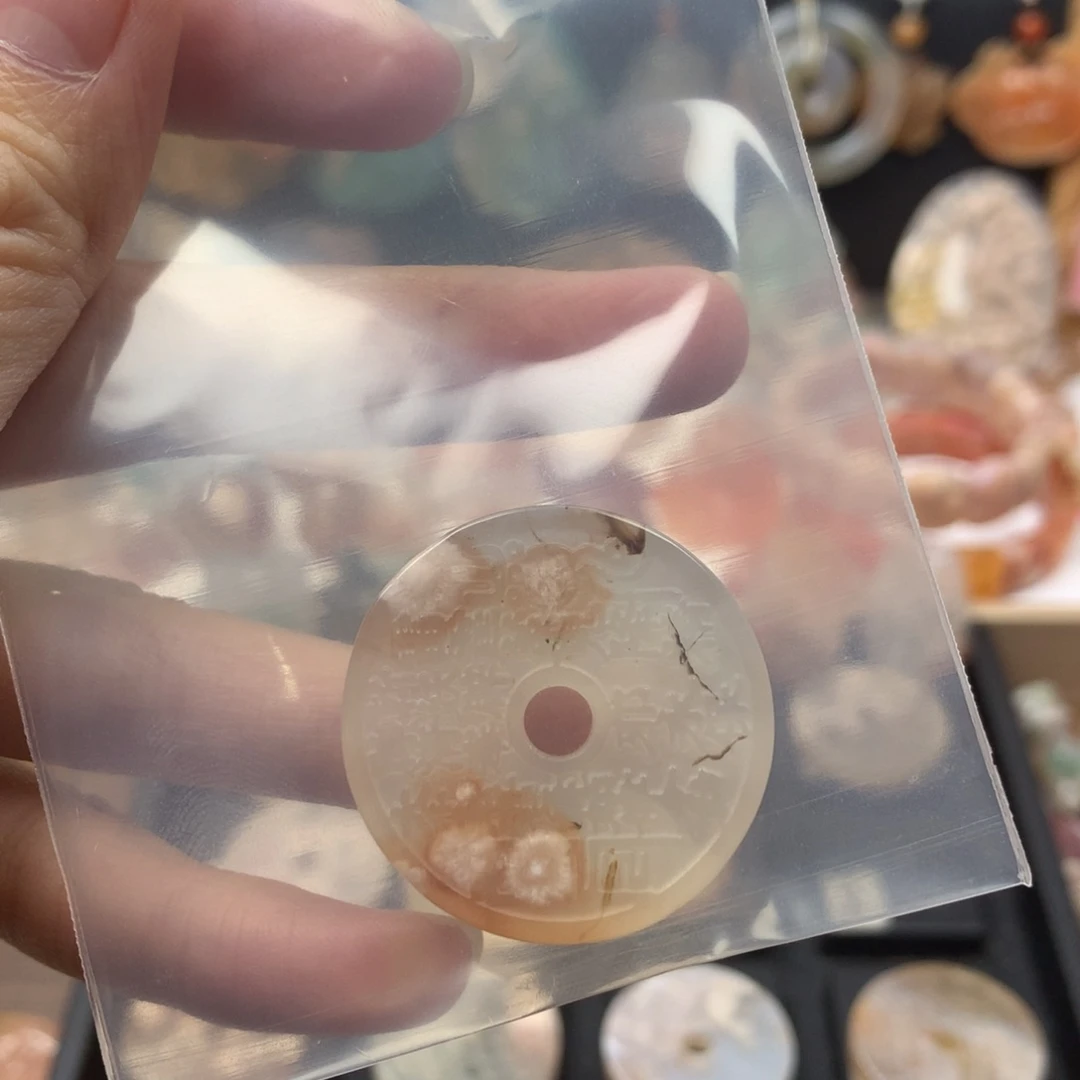 查罗石合金颈饰一****念