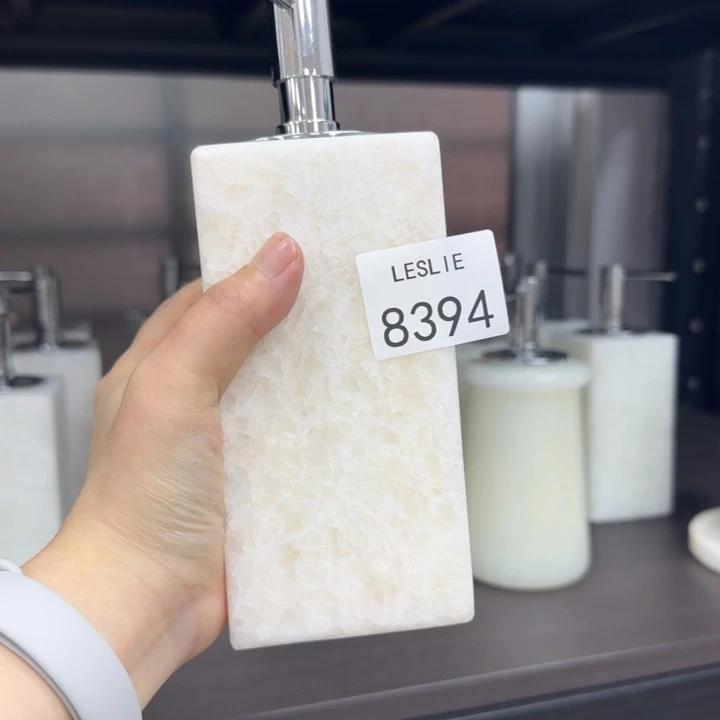 小*菇L。8394。。。。。。。。福利