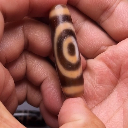 鳶***跃玛瑙/玉髓未镶嵌颈饰