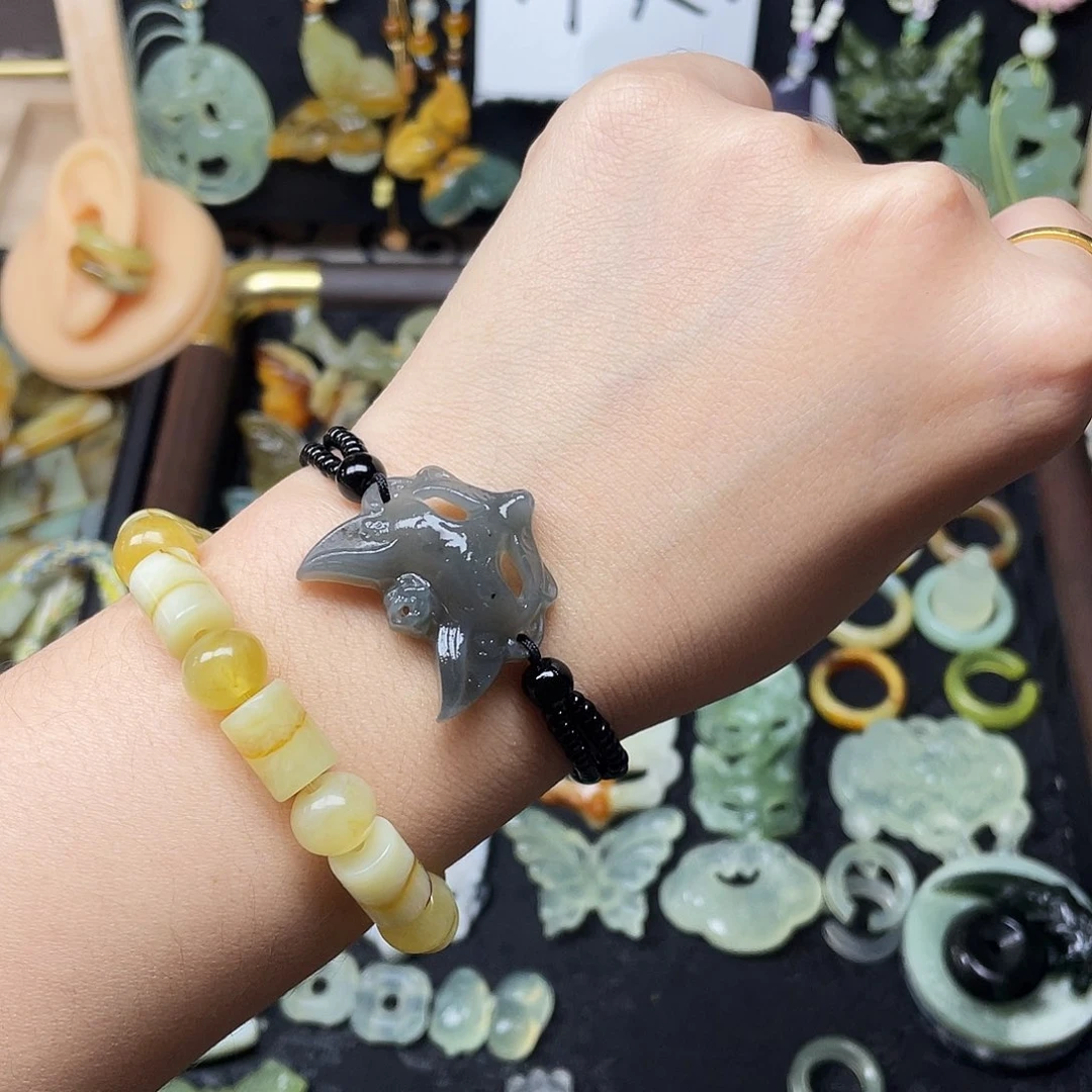 蛇纹石玉未镶嵌颈饰福利