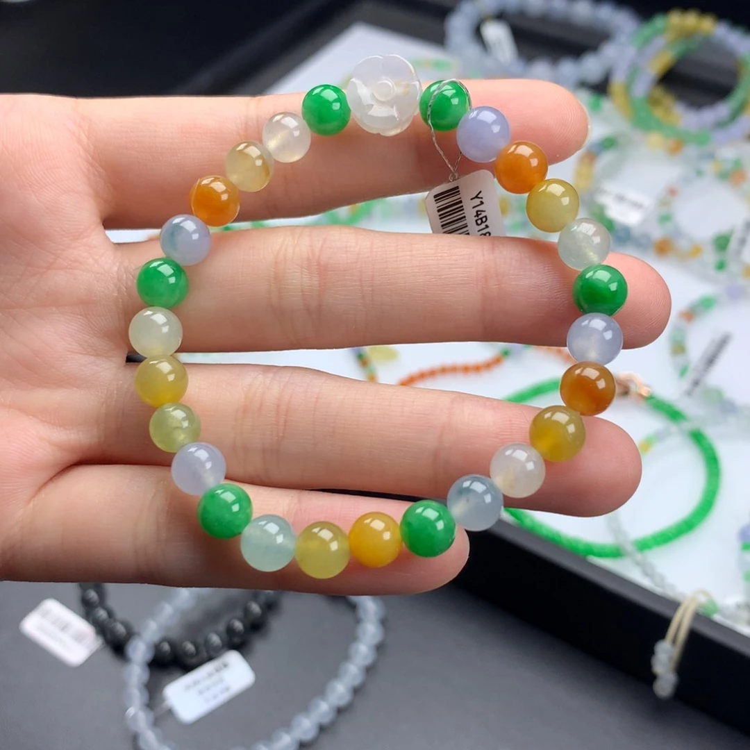 翡翠手镯未镶嵌卡