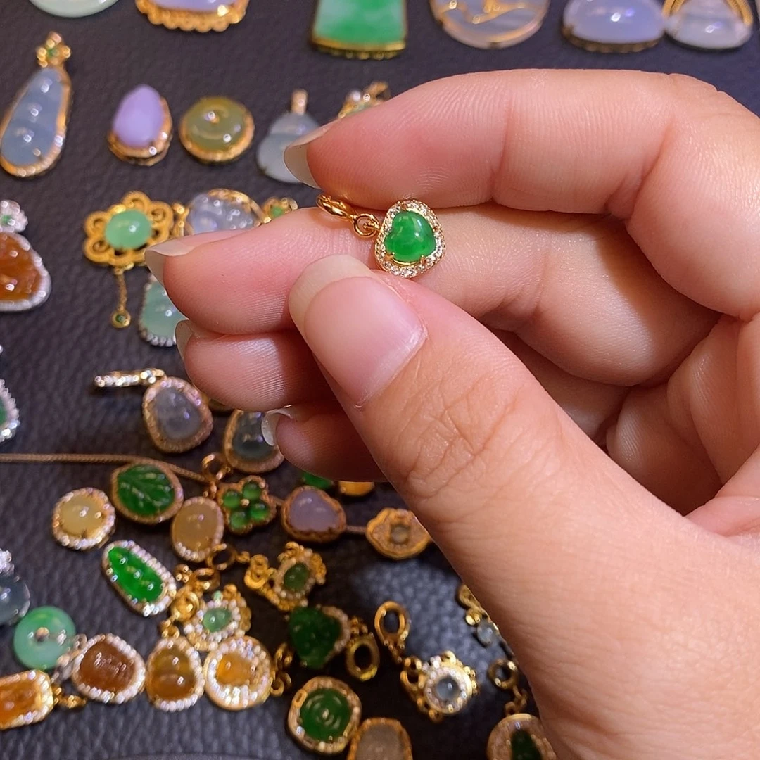 翡翠银S925镶嵌颈饰