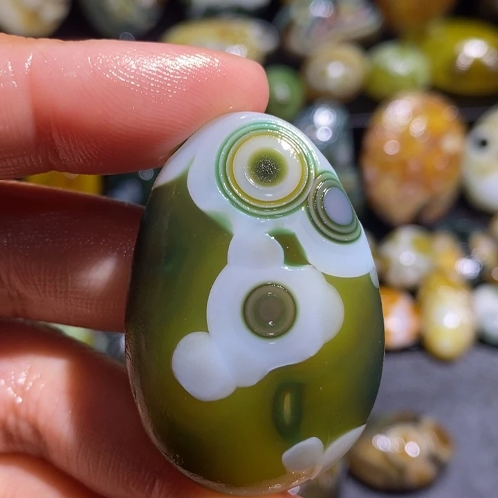 玛瑙/玉髓珠宝奇石未镶嵌