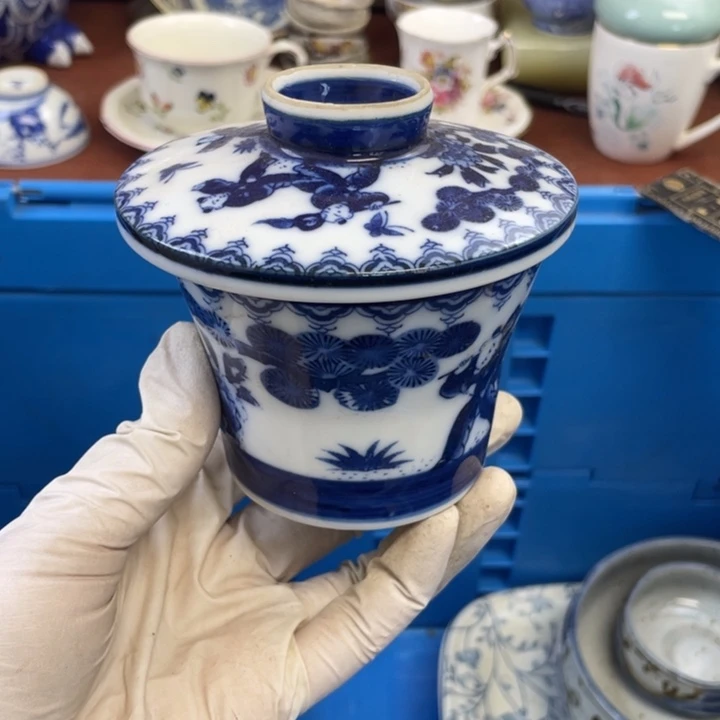 他家瓷器真美…开播了