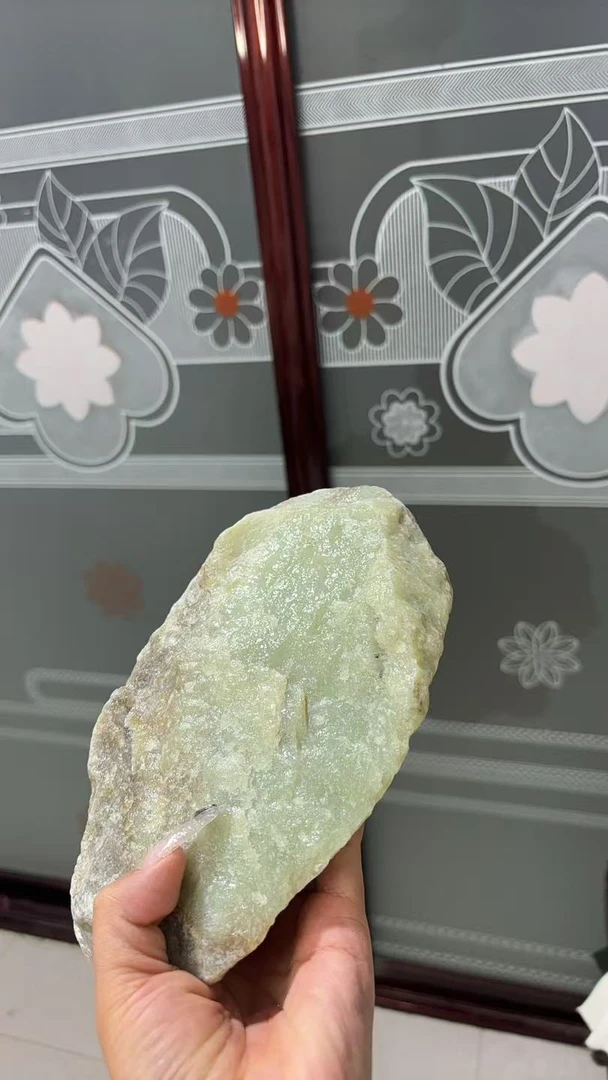 糖白和田玉原石毛料