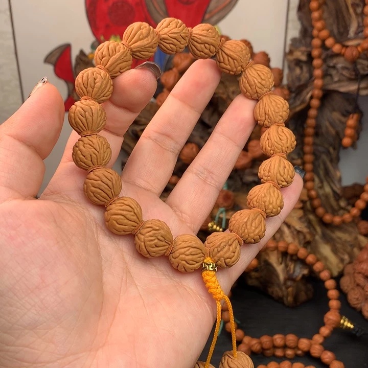 吊坠桃核15祥云手持