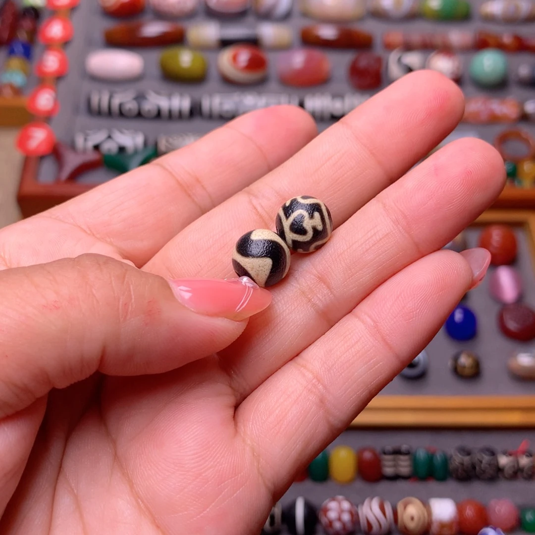 多***胺玛瑙/玉髓颈饰未镶嵌