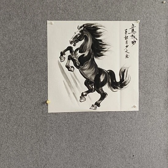 国画纯手绘立马成功