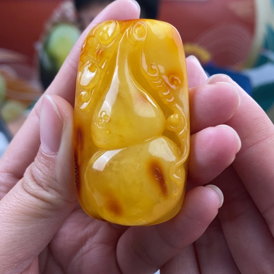 蜜蜡珠宝奇石未镶嵌