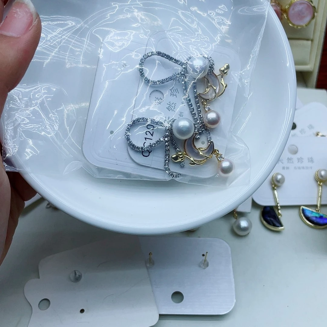 银S925镶嵌淡水珍珠耳饰温*黑