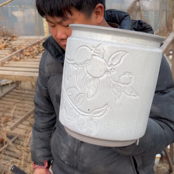 红陶花盆 口径 高度21 23