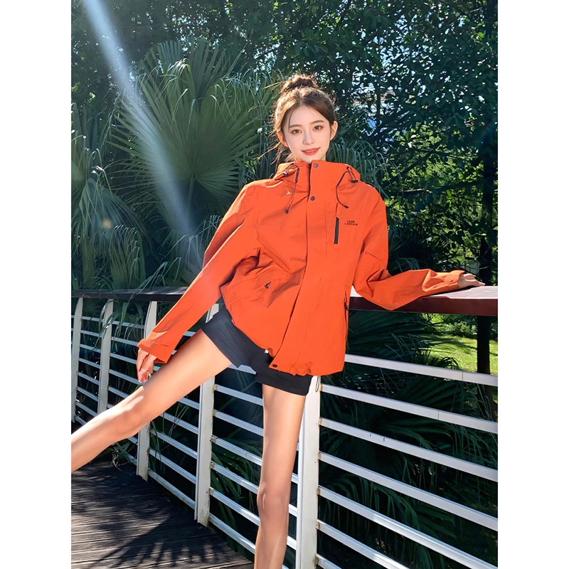拓路橙色冲锋衣外套女春秋户外三合一防风防水情侣登山服LAB874