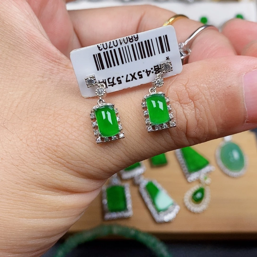 银S925镶嵌翡翠耳饰e w
