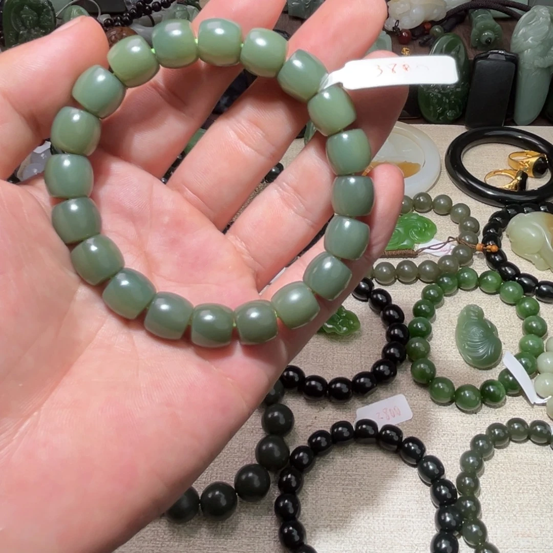 和田玉未镶嵌手链