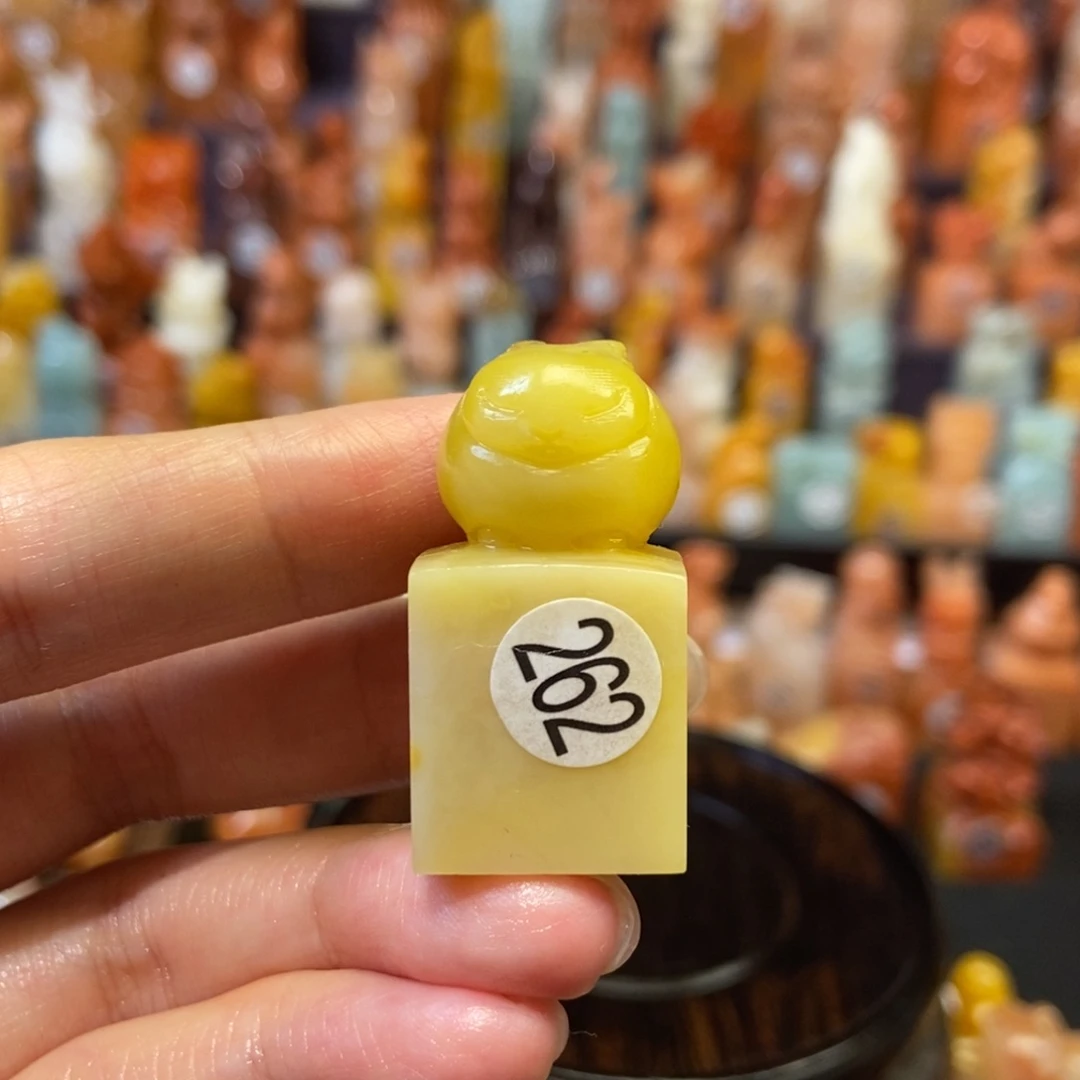 老挝石66666666666
