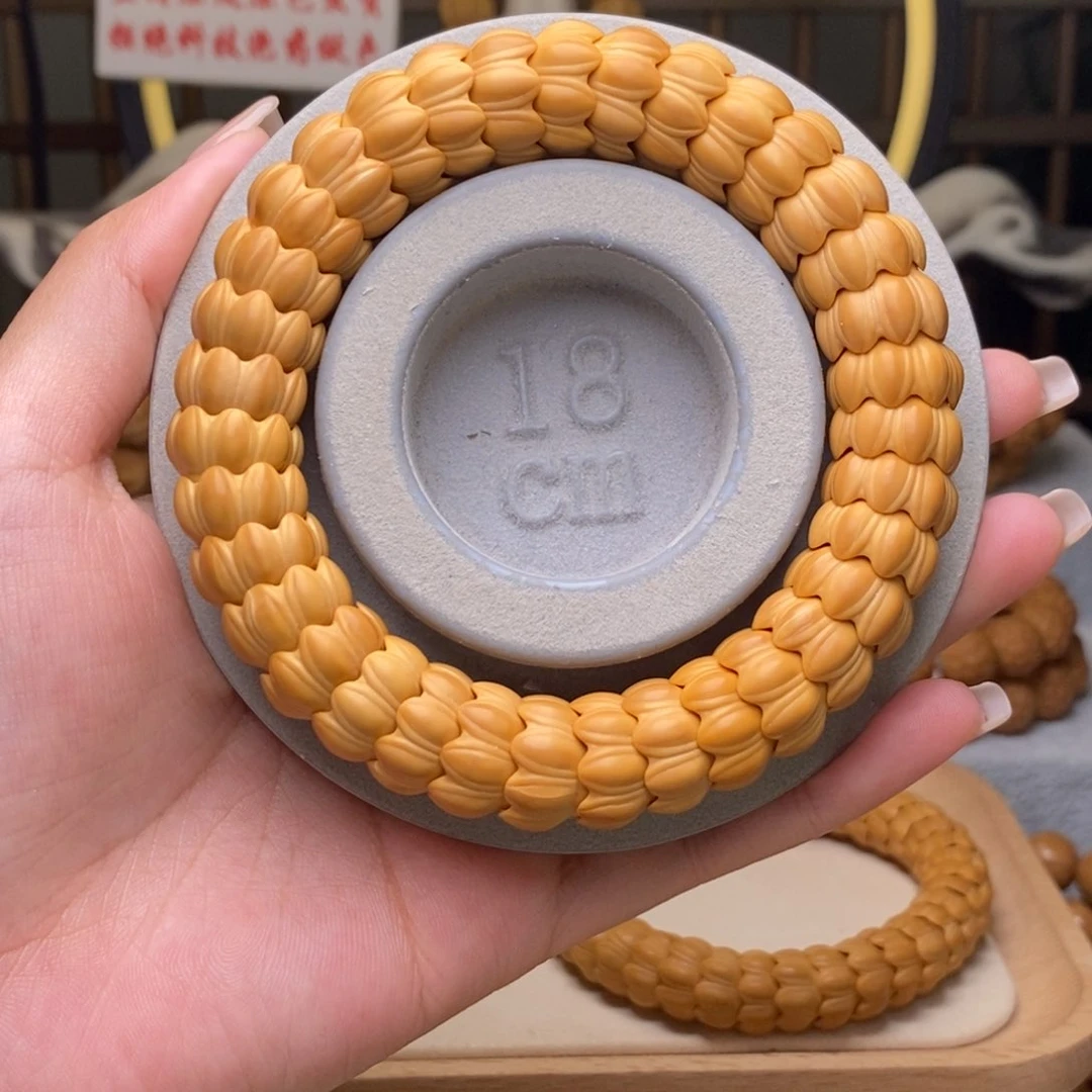 猴头核桃吊坠啸****7莲花15+