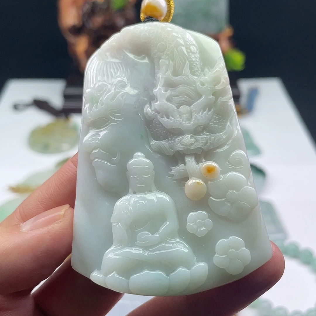 翡翠未镶嵌颈饰吊坠