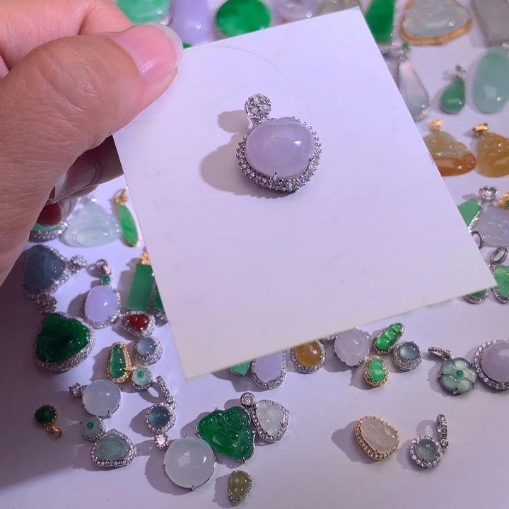 翡翠未镶嵌颈饰122222222