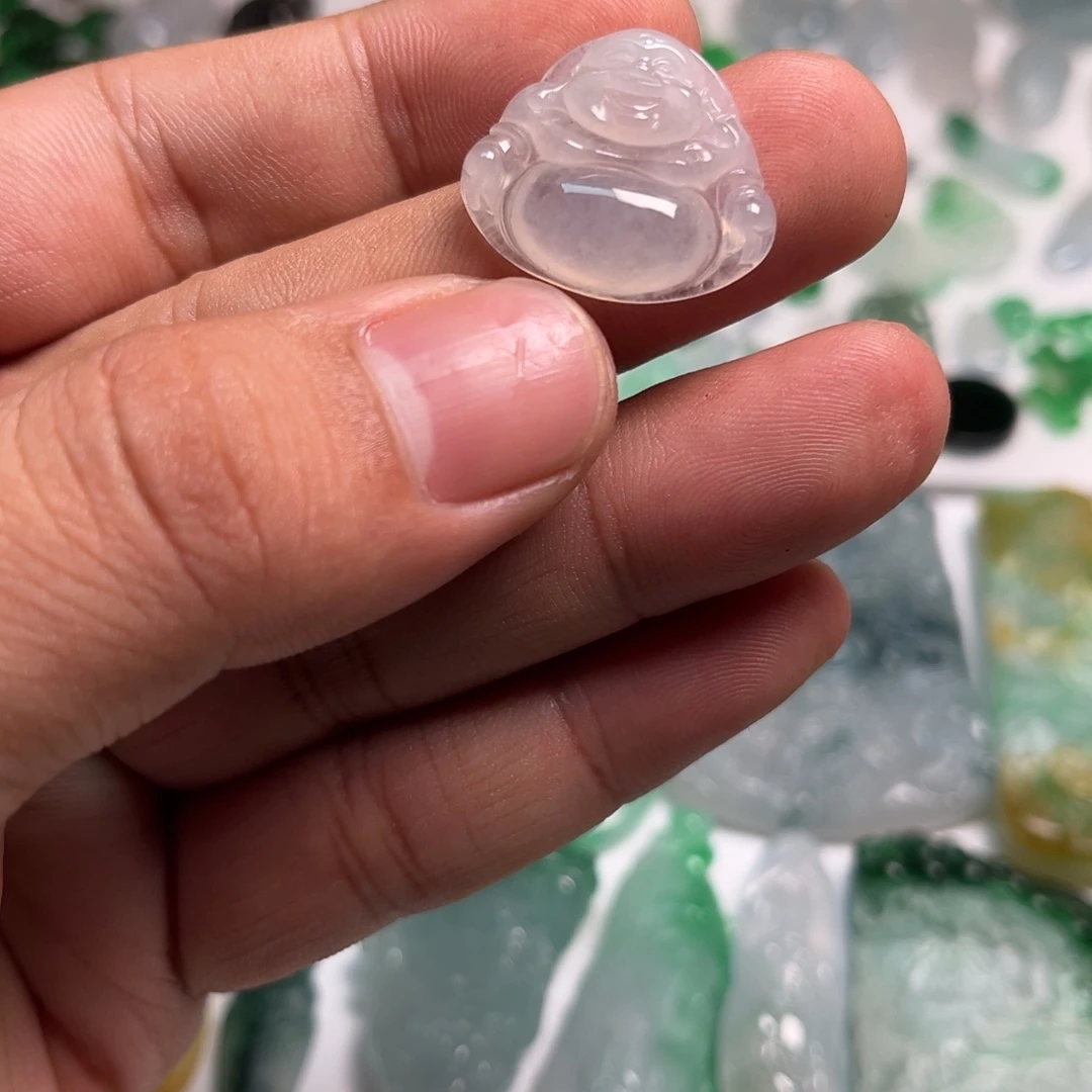 翡翠未镶嵌颈饰天然翡翠