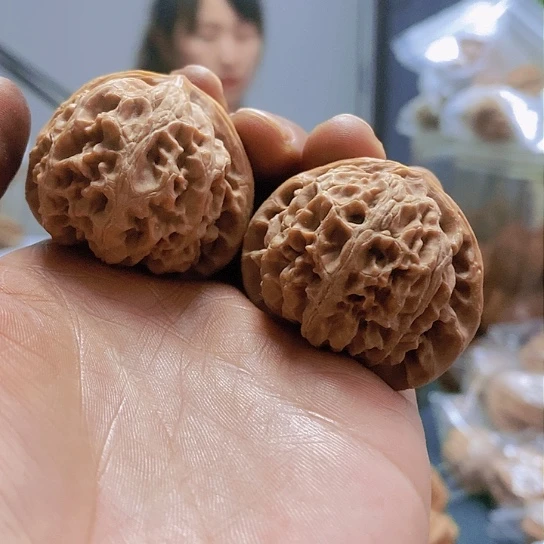 【闪购商品】把件文玩核桃40宫灯修