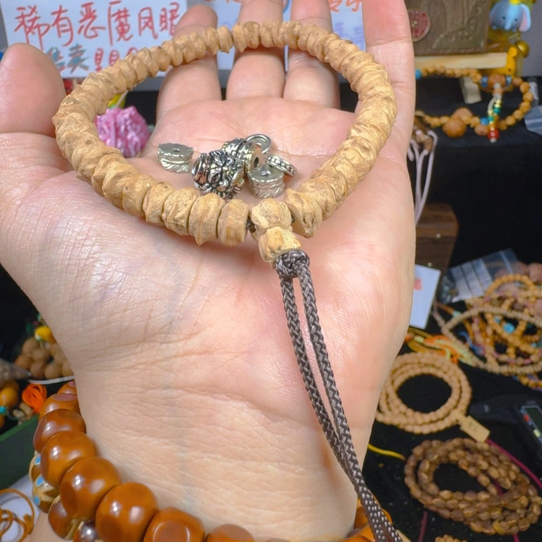 秋****配饰加手持 百香籽