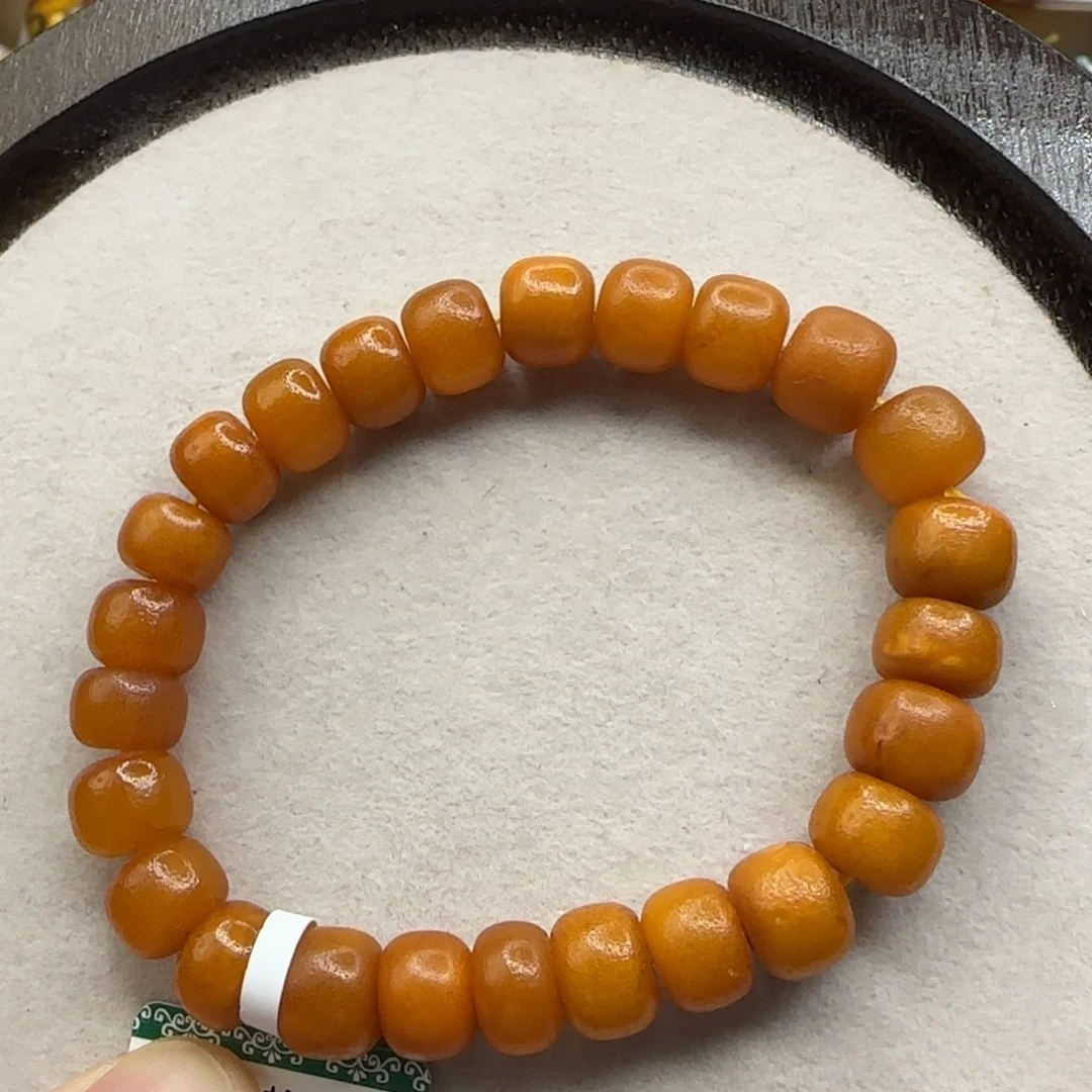 琥珀未镶嵌珠宝奇石10