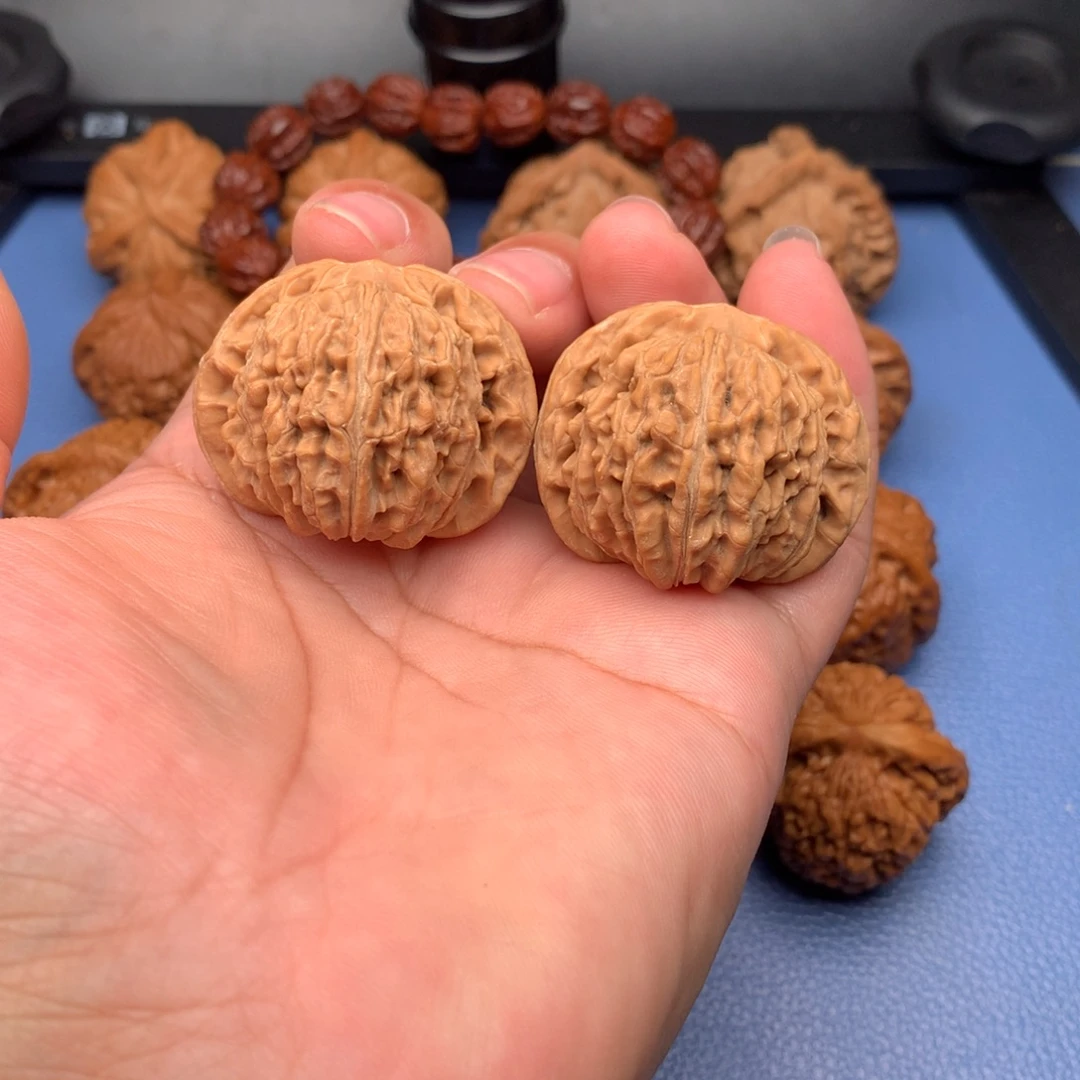 文玩核桃把件40四座楼