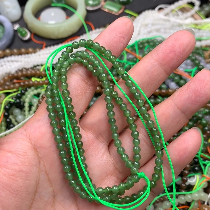 和田玉未镶嵌手链3