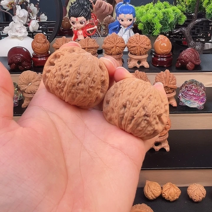 桃核吊坠42铁锤妹妹