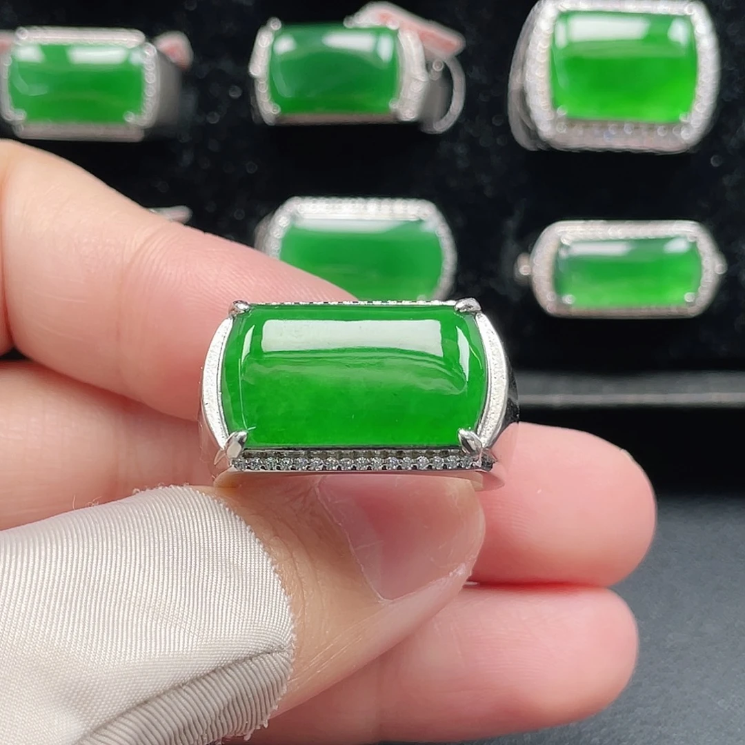 翡翠银S925镶嵌戒指天然A货翡翠没运费险3065