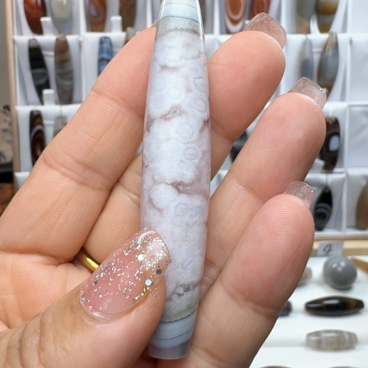 玛瑙/玉髓颈饰未镶嵌林**北