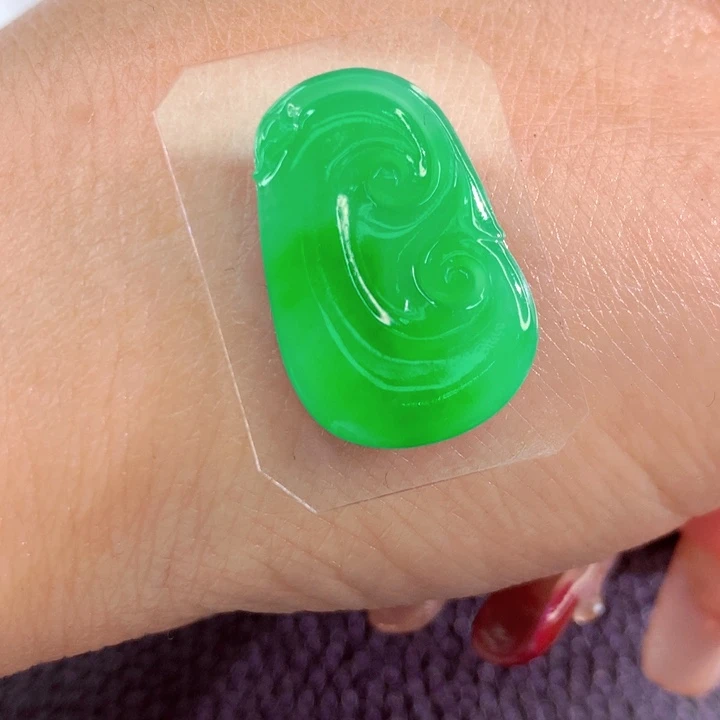 定制翡翠未镶嵌翡翠