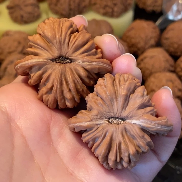 核桃文玩四座楼 44三角