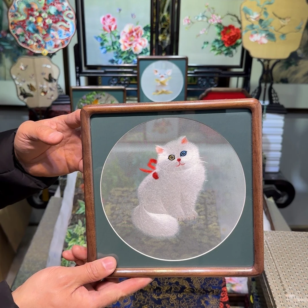 刺绣刺绣工艺精湛