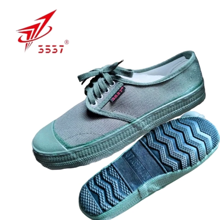 贵州3537解放鞋平纹橡胶底低帮防滑耐磨透气劳保鞋军训劳保安全鞋