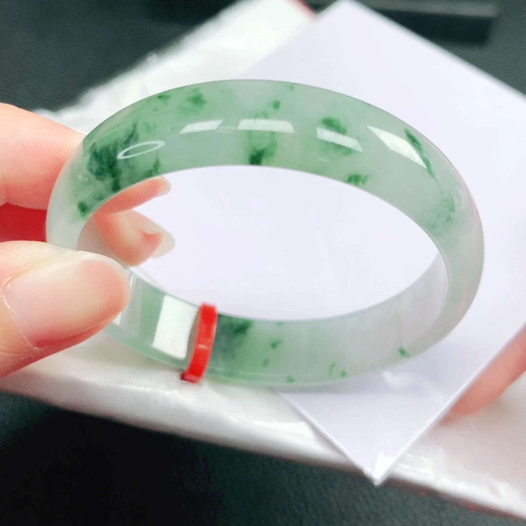 翡翠未镶嵌手镯48圈