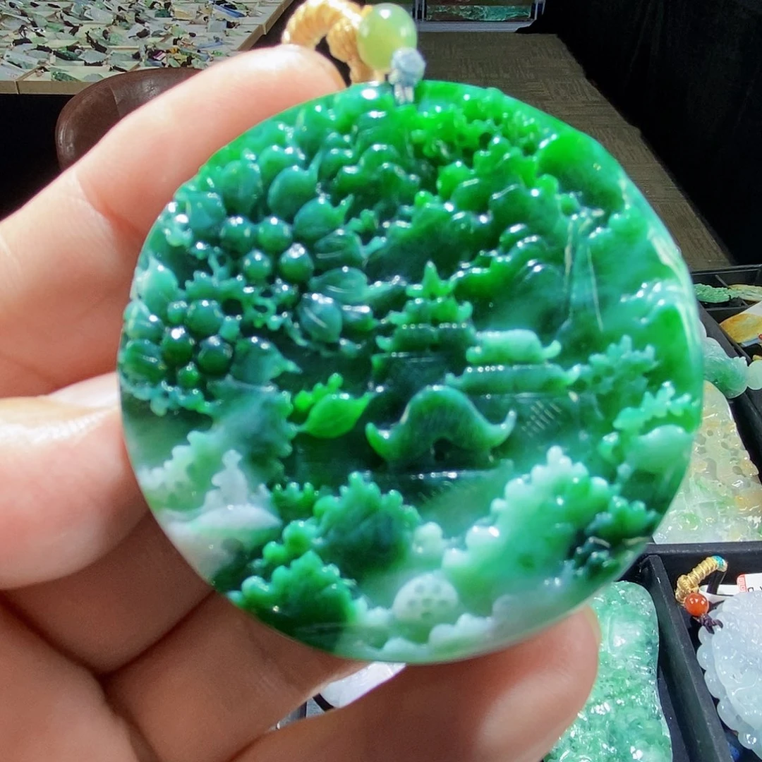 颈饰未镶嵌翡翠翡翠