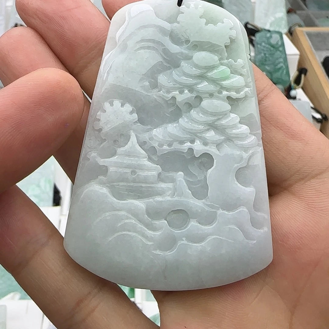 翡翠未镶嵌颈饰翡翠