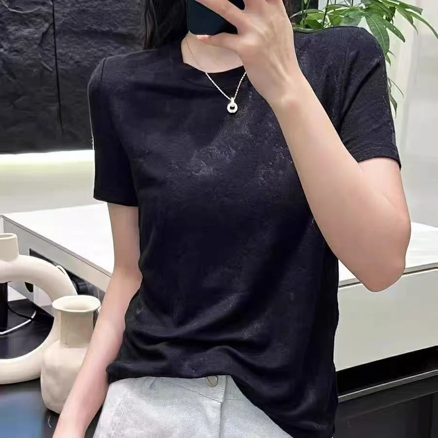 百搭显瘦，黑色圆领短袖T恤