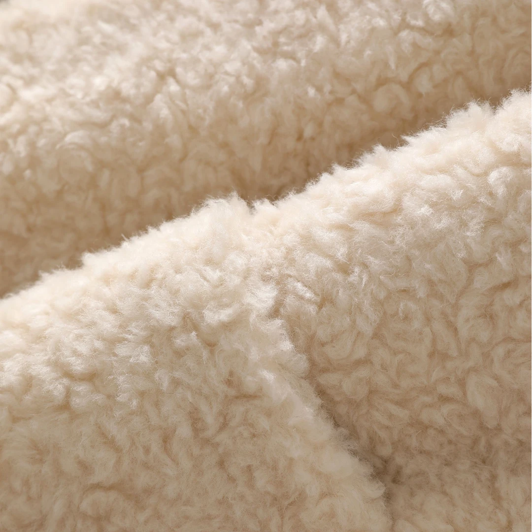 重磅推出：绵羊毛100%2025年新款外套显瘦皮毛一体女纯羊毛外套