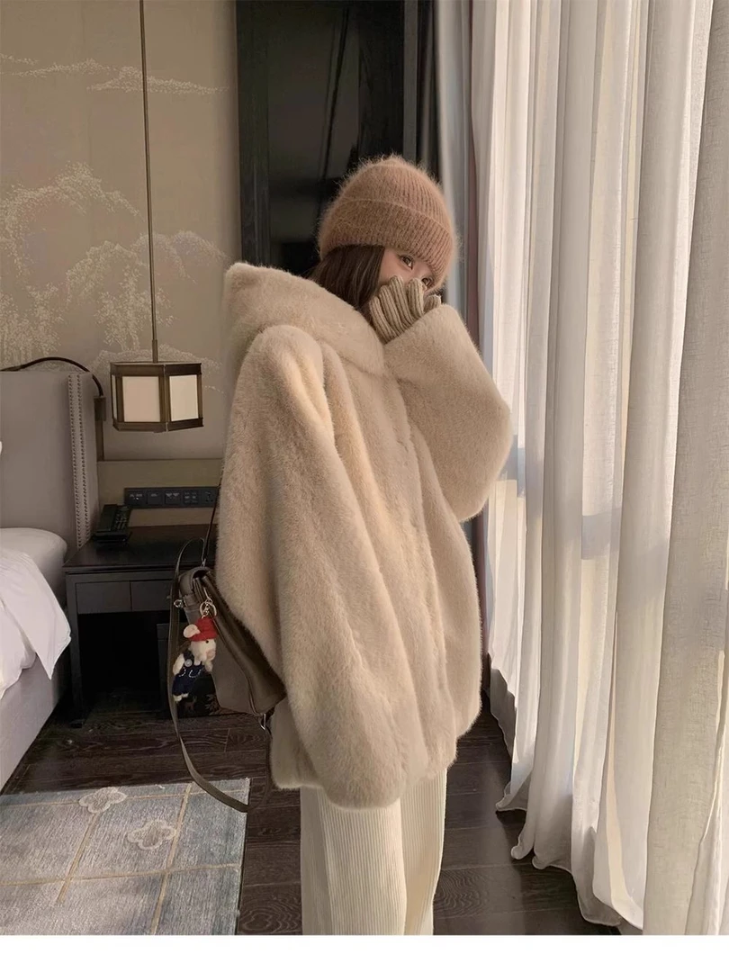 新款韩系环保皮草外套女2025秋冬连帽宽松减龄高级慵懒风毛毛上衣