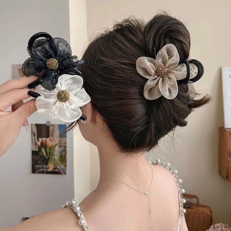水钻花朵网纱抓夹女夏天2025新款鲨鱼夹泡泡发夹后脑勺头饰