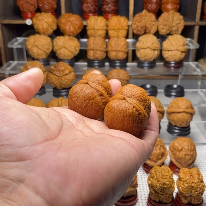 十***好文玩核桃吊坠9峭壁元宝