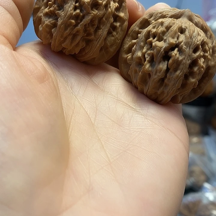 把件文玩核桃38山地楼