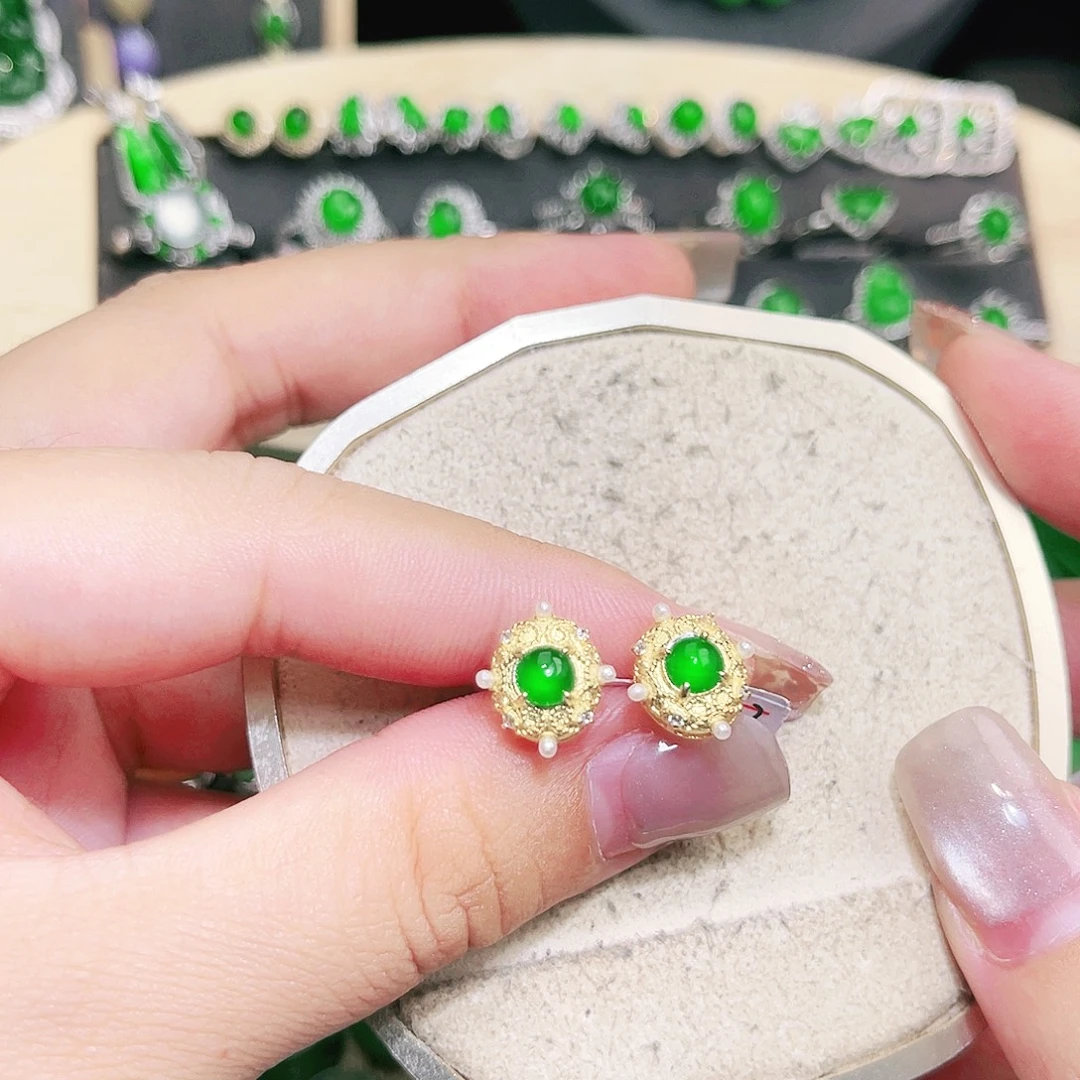 翡翠未镶嵌吊坠(不含链)裸石